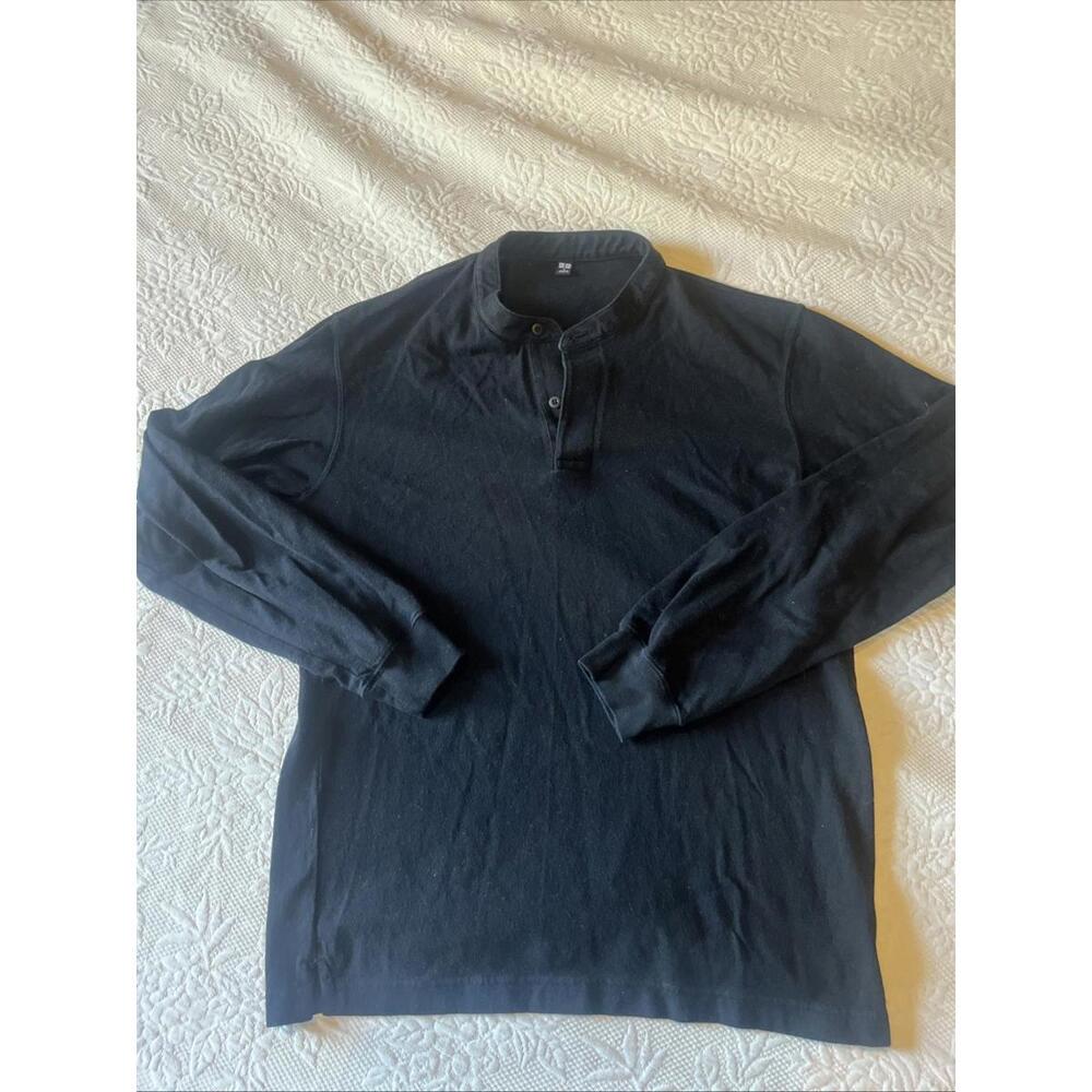 Uniqlo Long Sleeve Henley Knit Shirt